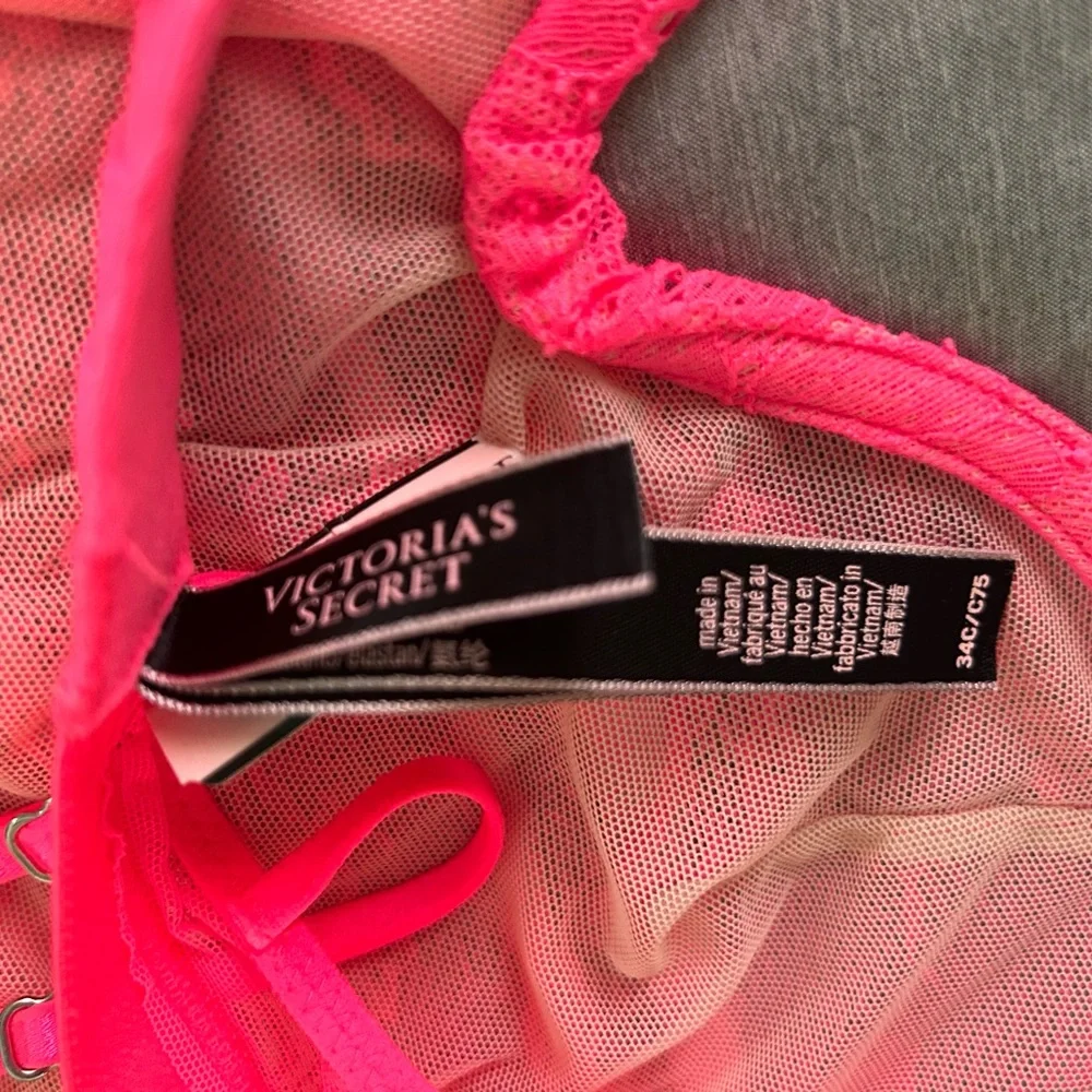 NWT Victorias Secret Hot‎ Pink Halter Sheer Lace Underwire Bra 34C